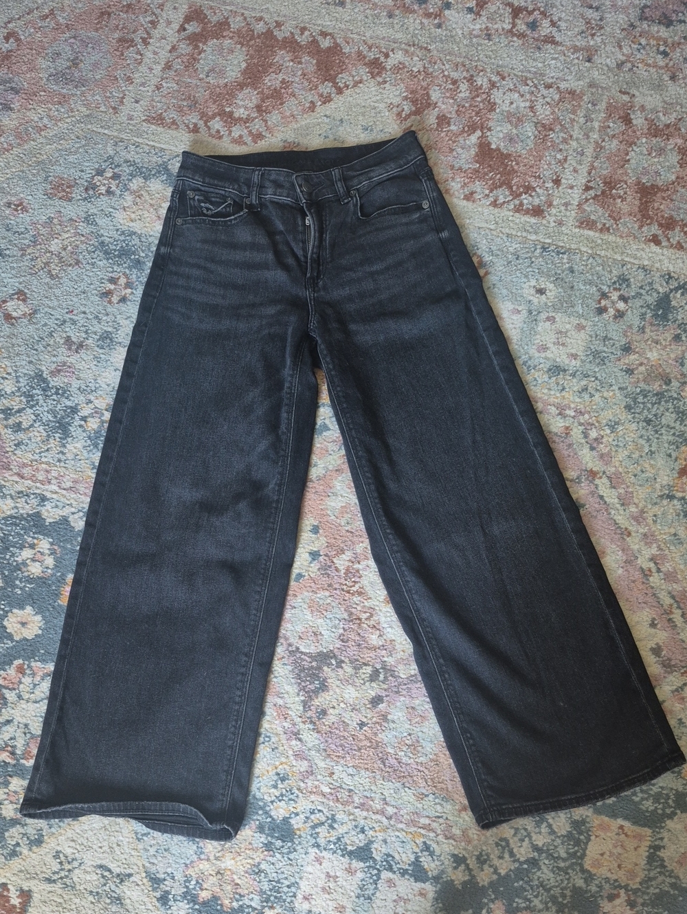 American Eagle Wide Leg Women’s Jeans in Black